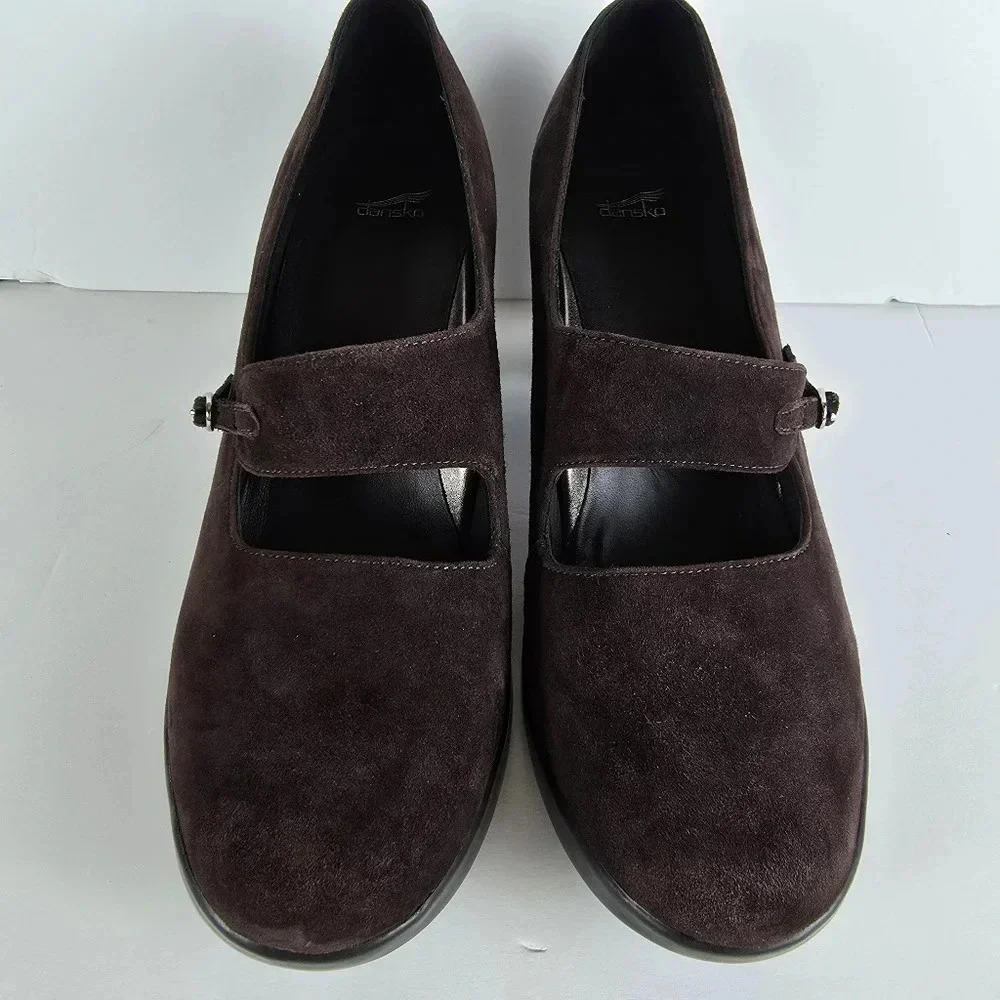 NWOT Dansko Women's Tara Brown Suede Buckle Mary Janes Size 41 Office Feminine
